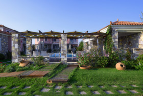 Aeolis Apartements & Studios