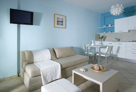 Aeolis Apartements & Studios