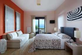 Aeolis Apartements & Studios