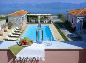 Aeolis Apartements & Studios