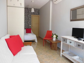 Aeolis Apartements & Studios