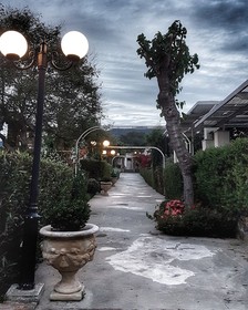 Oikies Small Elegant Houses