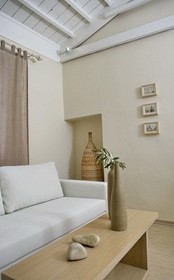 Oikies Small Elegant Houses