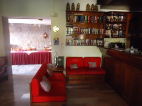 Villa Iris Hotel