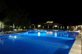 Delfinia Hotel & Bungalows