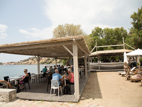 Olive Press Hotel & Apartments