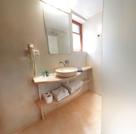 Loriet Hotel