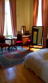 Loriet Hotel