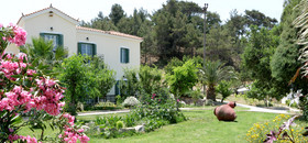 Alma Luxury Resort Hotel