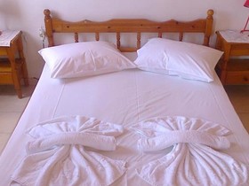 Elvira Rooms