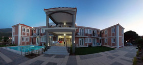 Sun & Sea Luxury Hotel