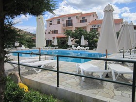 Sunshine Apartments