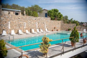 Maria Plomari - Apartments & Studios
