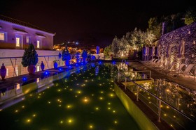 Maria Plomari - Apartments & Studios