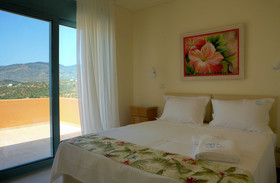 Ouzo Villas