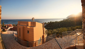 Ouzo Villas