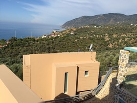 Ouzo Villas