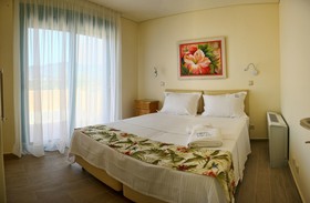 Ouzo Villas