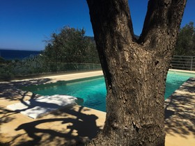 Ouzo Villas