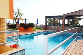 Vicky Hotel III