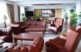 Vicky Hotel III