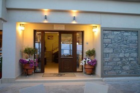 Sappho Hotel