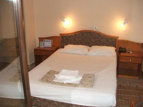 Sappho Hotel