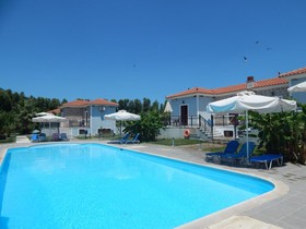 Kaloni Village