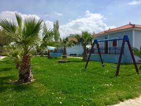 Kaloni Village