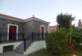Kaloni Village