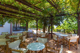 Roxani Country House Resort