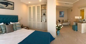 King Maron Wellness Beach Hotel