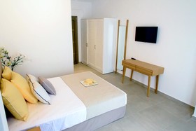 Stavros Beach Hotel