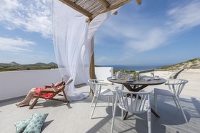 Milos Zen Suites