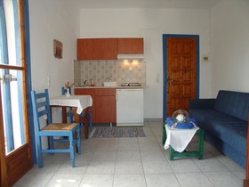Agnanti Hotel