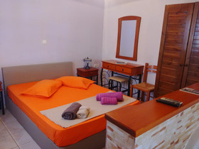 Avgerinos Deluxe Rooms Paliochori