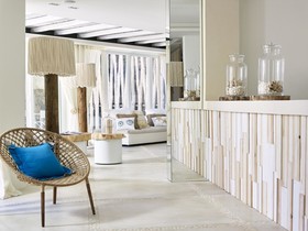 Artemis Seaside Resort