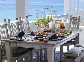 Artemis Seaside Resort