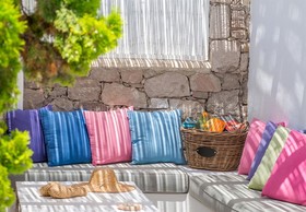 Delmar Apartments & Suites