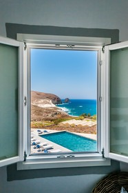 Milos Breeze Boutique Hotel