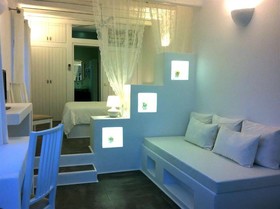 Nefeli Sunset Studios