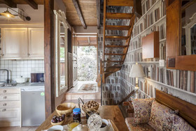 Rock Dandy Deluxe Chalet