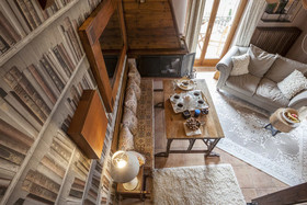 Rock Dandy Deluxe Chalet
