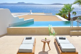 Anax Resort & Spa
