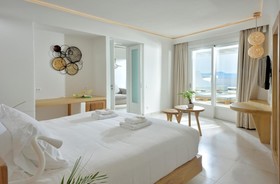 Anax Resort & Spa