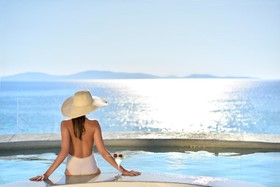 Anax Resort & Spa