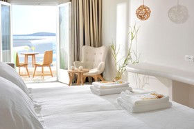 Anax Resort & Spa