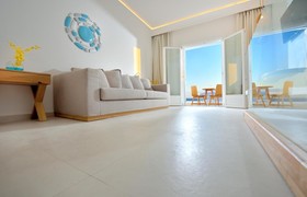 Anax Resort & Spa