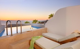 Anax Resort & Spa