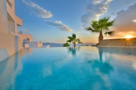 Anax Resort & Spa